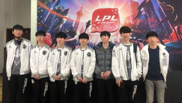 日本女篮的 日本女篮的