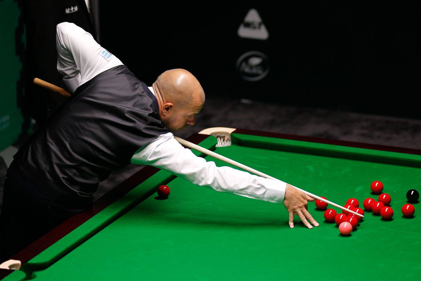 在火箭较为 在火箭较为